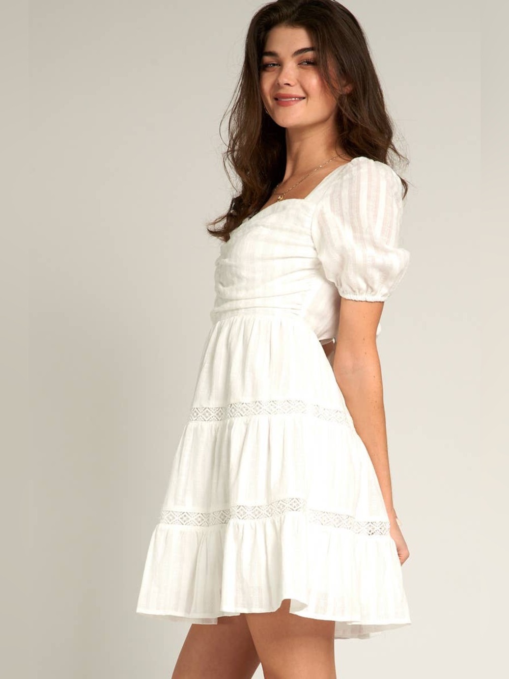 En Crėme Puff Sleeve Sweetheart Neckline Mini Dress